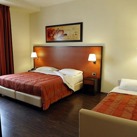 Gullo Hotel Acconia Zewnętrze zdjęcie